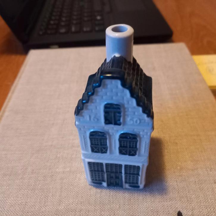 Drie KLM Huisjes in Zeer Goede Staat, Huis en Inrichting, Woonaccessoires | Kandelaars en Kaarsen, Zo goed als nieuw, Kaars, Minder dan 25 cm