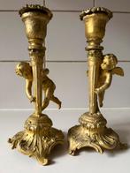 Antiek brons vergulde kandelaars met cherubijntjes, Antiek en Kunst, Ophalen of Verzenden, Koper of Brons