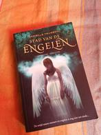 Danielle Trussoni - Stad van de engelen, Ophalen of Verzenden, Zo goed als nieuw, Nederland, Danielle Trussoni