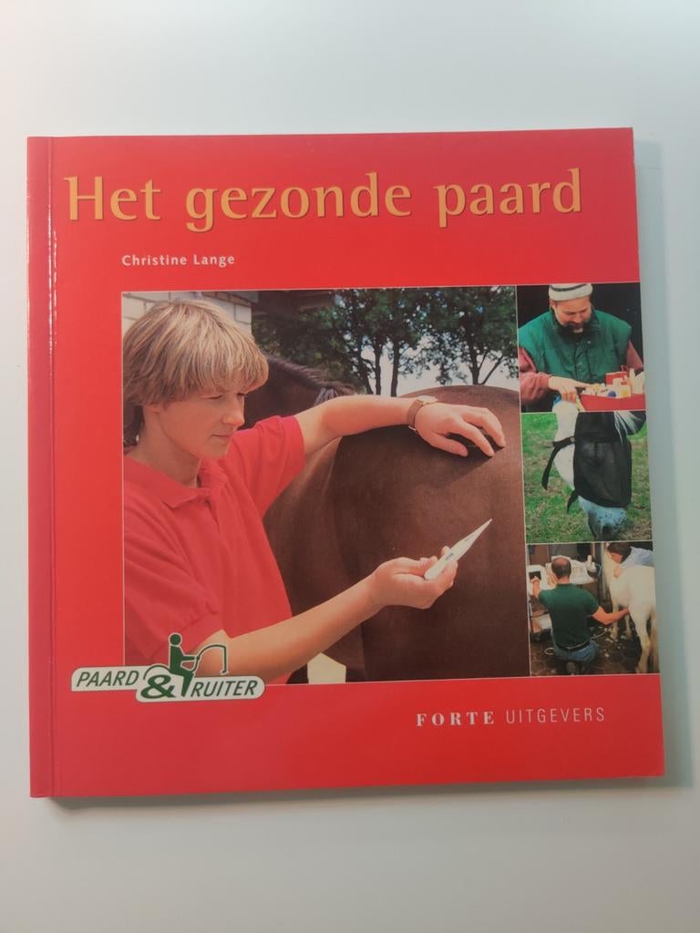Chr. Lange - Het gezonde paard, Chr. Lange, Ophalen of Verzenden, Zo goed als nieuw, Paarden of Pony's