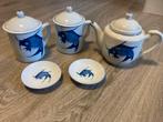 Thee pot en 2 mokken chinees porselein koi karper, Antiek en Kunst, Ophalen of Verzenden