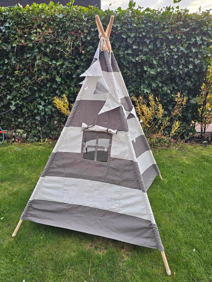 Leuke Tipi Speeltent voor Kinderen, Kinderen en Baby's, Speelgoed | Speeltenten, Ophalen