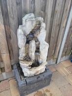 Waterval fontein rotsachtig - voor in de tuin, Ophalen, Gebruikt, Kunststof, Waterval