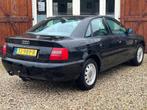 Audi A4 Limousine 1.6 Advance, Auto's, Audi, 4 cilinders, Zwart, 1595 cc, Handgeschakeld