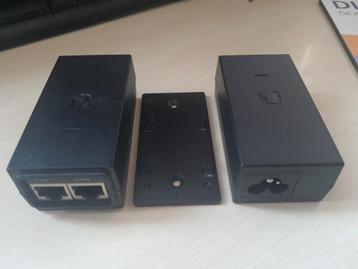 2x Ubiquiti Gigabit PoE Adapter - Getest & Werkend beschikbaar voor biedingen