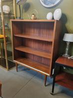 Vintage Boekenkast - Stijlvol en Tijdloos!, Huis en Inrichting, Kasten | Boekenkasten, Ophalen, Met plank(en), Gebruikt, 100 tot 150 cm