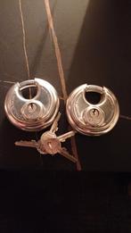 ABUS  Diskus. Sloten 2.     x 4 sleutels motor of fiets slot, Ophalen, Zo goed als nieuw