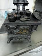 Vintage miniatuur gietijzer Crescent kooktoestel Taiwan, Ophalen