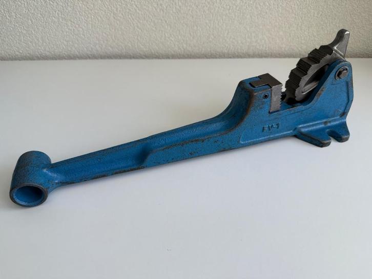 MCC FV-1 pijpklem / 'foot vise' (1/2 - 1 1/4"), Doe-het-zelf en Verbouw, Overige Doe-het-zelf en Verbouw, Gebruikt, Ophalen of Verzenden