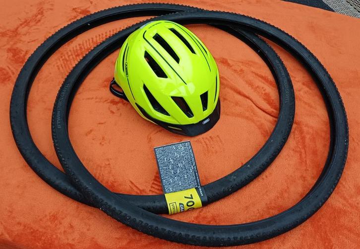 Abus fietshelm Speed pedelec 2.0 mt. 56-62  en fietsbanden, Fietsen en Brommers, Fietsaccessoires | Fietshelmen, Zo goed als nieuw