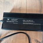 NIU Acculader 60V - N1S & NQi - Zo goed als nieuw, Ophalen of Verzenden, Zo goed als nieuw