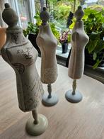 3 paspopjes voor sier of voor sieraden, Ophalen of Verzenden, Rechthoekig