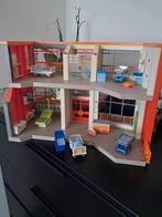 Grote partij Playmobil met oa Ziekenhuis, Zwembad, Ambulance, Kinderen en Baby's, Speelgoed | Playmobil, Ophalen, Gebruikt