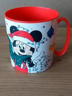 MICKEY EN MINNIE VERSIEREN DE KERSTBOOM RODE KUNSTOF BEKER, Verzenden, Mickey Mouse, Zo goed als nieuw, Servies