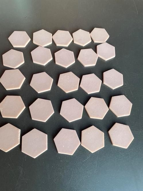 Licht roze mozaïk tegeltjes voor Happy Stones. Hexagon, Doe-het-zelf en Verbouw, Tegels, Zo goed als nieuw, Wandtegels, Keramiek