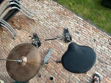 Onderdelen drumstel beschikbaar voor biedingen