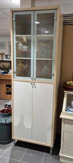 magiker Ikea vitrinekast, Ophalen, 2j.brabant@gmail.com, 2j, 25 tot 50 cm