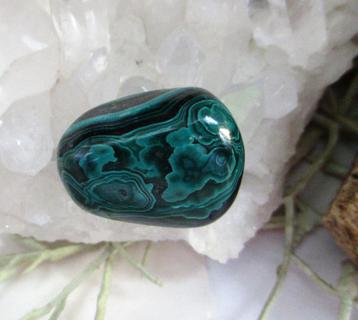 Malachiet chrysocolla - trommelsteen - beschikbaar voor biedingen