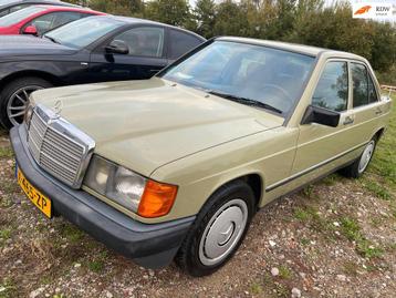 Mercedes-Benz 190-serie 2.0 E UNIEK *34.000km* AUTOMAAT beschikbaar voor biedingen
