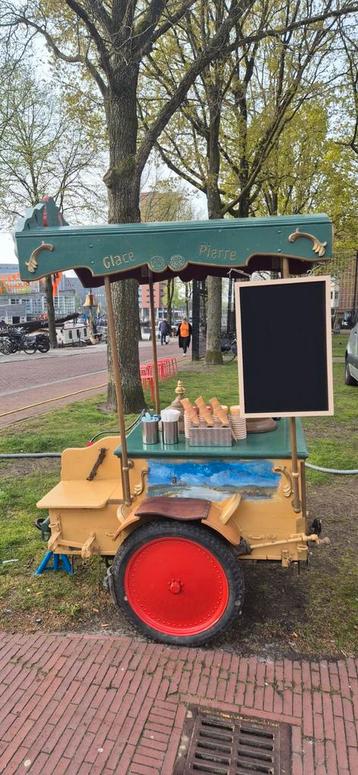 Unieke ijskar - Ponywagen beschikbaar voor biedingen