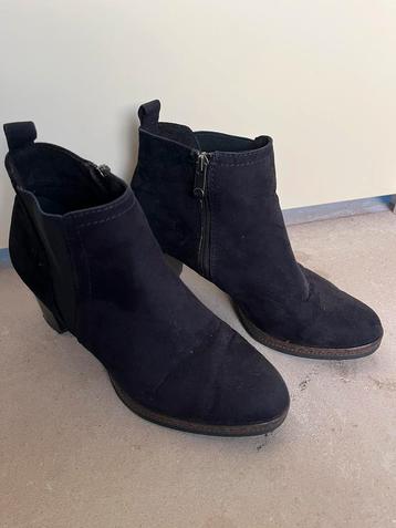 Blauwe nubuck enkellaarsjes mt 40 beschikbaar voor biedingen