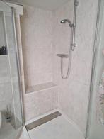 Complete inrichting badkamer (pergamon kleur) ter overname, Ophalen, Zo goed als nieuw, Met douche