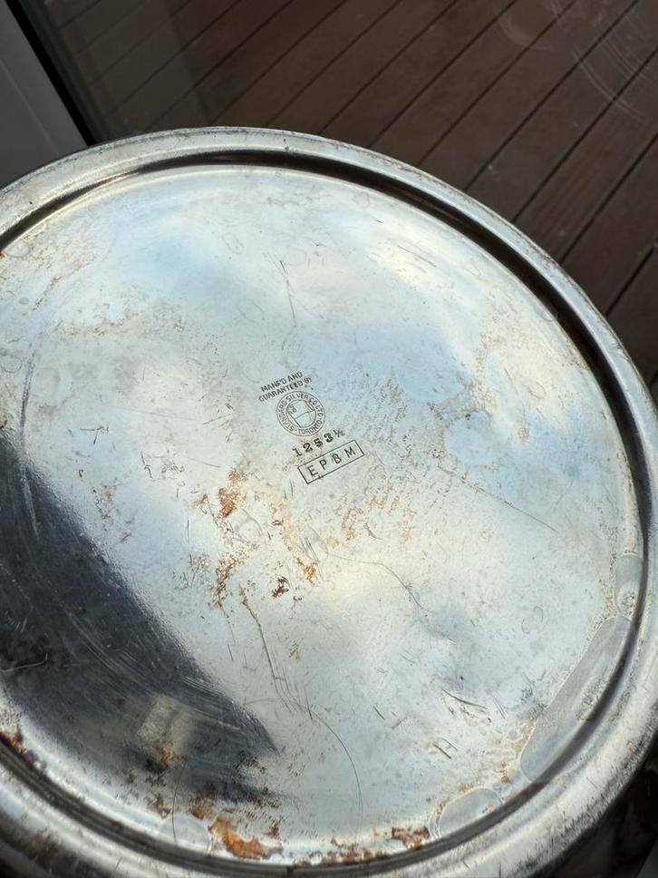 Verzilverde dekschaal met decoratie, Antiek en Kunst, Antiek | Goud en Zilver, Zilver, Ophalen