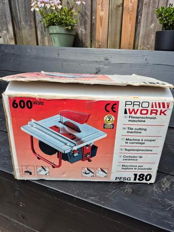 Tegelsnijmachine Prowork PFSG 180 voor € 20,-  beschikbaar voor biedingen