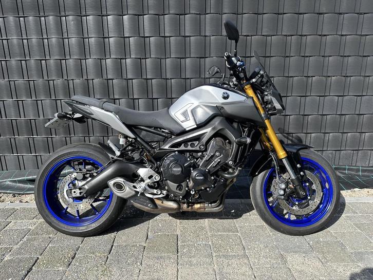 Yamaha MT-09 SP ABS (bj 2019), Motoren, Motoren | Yamaha, Bedrijf, Naked bike, meer dan 35 kW, ABS, Handvatverwarming, LED Verlichting