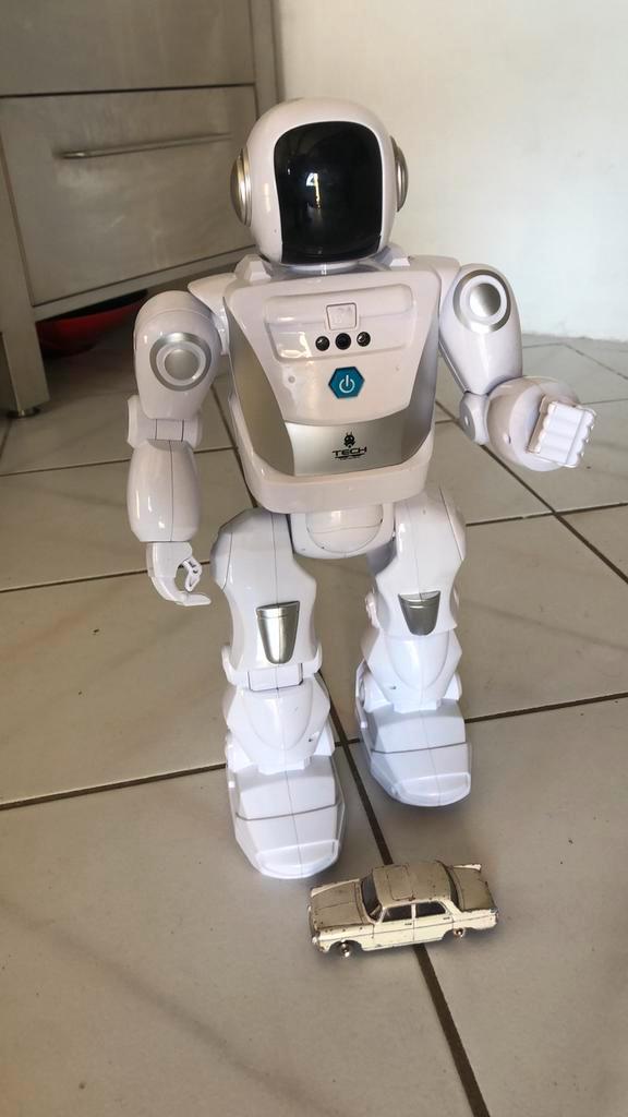 Silverlit tech robot kan bijna alles, znd. Doos -nieuw-, Kinderen en Baby's, Speelgoed | Actiefiguren, Nieuw, Ophalen of Verzenden