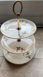 Antieke etagère met vogels, Ophalen