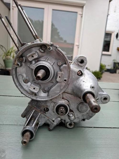 Puch MV50 2 voetversnelling blok izgst, Fietsen en Brommers, Brommeronderdelen | Puch, Gebruikt, Blok, Ophalen of Verzenden
