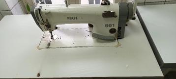Pfaff 561 Industriële Naaimachine beschikbaar voor biedingen