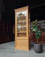 Hoge grenen winkelkast | Winkelvitrine | Buffetkast #2461