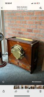 Antieke kast met messing patrijspoort, Ophalen of Verzenden