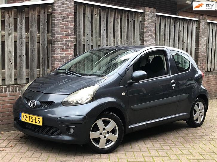 Toyota Aygo 1.0-12V Sport AIRCO, 14''LM, APK 06-2026!, Auto's, Toyota, Bedrijf, Te koop, Aygo, ABS, Airbags, Airconditioning, Centrale vergrendeling