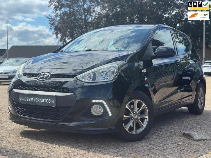 Hyundai I10 1.0i FIFA World Cup AIRCO STUUR/STOELVERW. APK 0, Auto's, Hyundai, Bedrijf, Te koop, i10, ABS, Airbags, Airconditioning