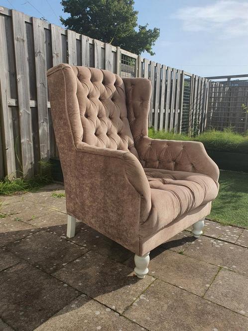Gecapitonneerde Wing Chair / Oorfauteuil!, Huis en Inrichting, Fauteuils, Zo goed als nieuw, Stof, Ophalen of Verzenden