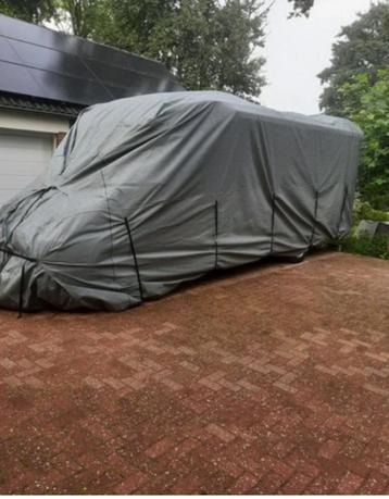 Camperhoes voor camper van 7m beschikbaar voor biedingen