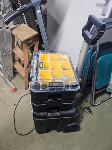 Nieuwe 3-delige gereedschapskoffer set beschikbaar voor biedingen