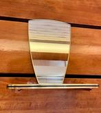 ✨ Mid Century Wandspiegel met Plankje – Messing & Formica ✨, Huis en Inrichting, Woonaccessoires | Spiegels, Minder dan 50 cm