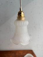 Vintage lange frosted, mat glas lamp kapjes uit Frankrijk, Ophalen of Verzenden