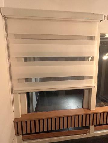 2 Rolgordijnen - 167,5 & 97 cm breed beschikbaar voor biedingen