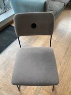 5 Zuiver eetkamerstoelen - lichtgrijs, Ophalen, Zo goed als nieuw, Vijf, Zes of meer stoelen, Stof