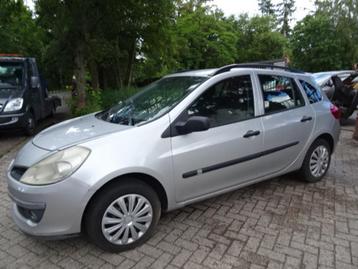 Renault Clio Combi bj 2009 1.2 tce voor demontage. beschikbaar voor biedingen