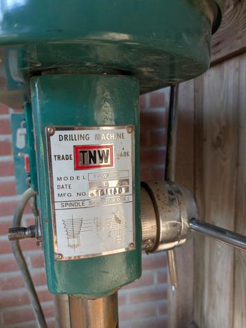 Kolomboormachine 380V TNW - Krachtstroom beschikbaar voor biedingen