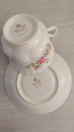 Royal Albert Moss Rose kop en schotel 2x, Antiek en Kunst, Antiek | Servies los, Ophalen of Verzenden