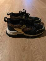 Zwarte (Patty Brard) sneakers maat 37, Kleding | Dames, Ophalen of Verzenden, Gedragen, Zwart, Sneakers of Gympen