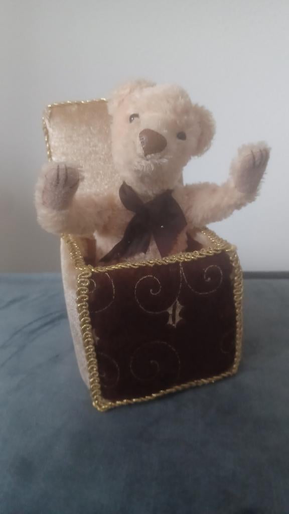 Vintage opwindbaar bewegend beertje muziekdoos, Antiek en Kunst, Ophalen of Verzenden