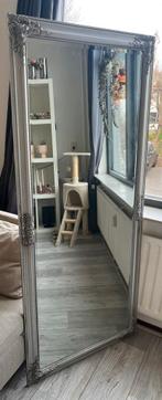 Spiegel met sierlijke lijst, Barok Zilver, Huis en Inrichting, Ophalen of Verzenden, Zo goed als nieuw, 150 tot 200 cm, Rechthoekig